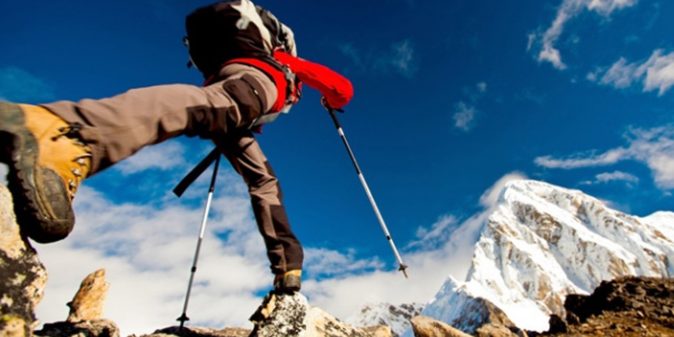 5 Cara Melindungi Lutut Saat Hiking