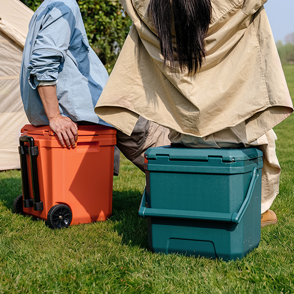 Naturehike Kotak Es Picnic Cooler Box Whale Pro CNK2650CF012 Outdoor PU Foam  Coolbox Camping Incubator 17L 24L Kotak Pendingin