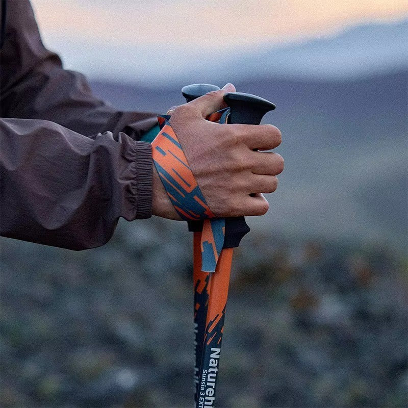 Naturehike Trekking Pole 3EXT 3-Section CNK2550DS015 Carbon Fiber Telescopic Lock Ultralight Ringan 1pcs