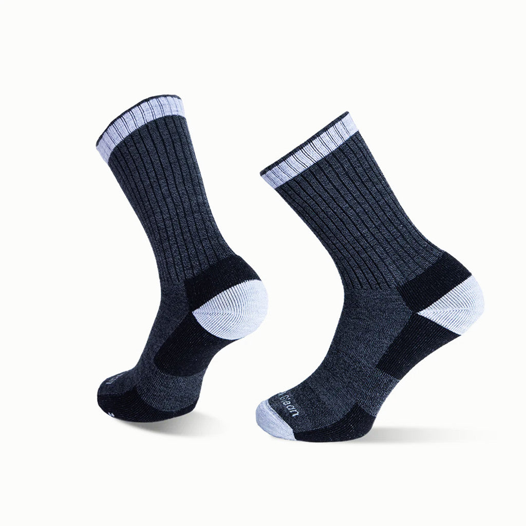 Na Giean Kaos Kaki Hangat Hiking NGCM0005 Crew Merino Wool Socks Travelling