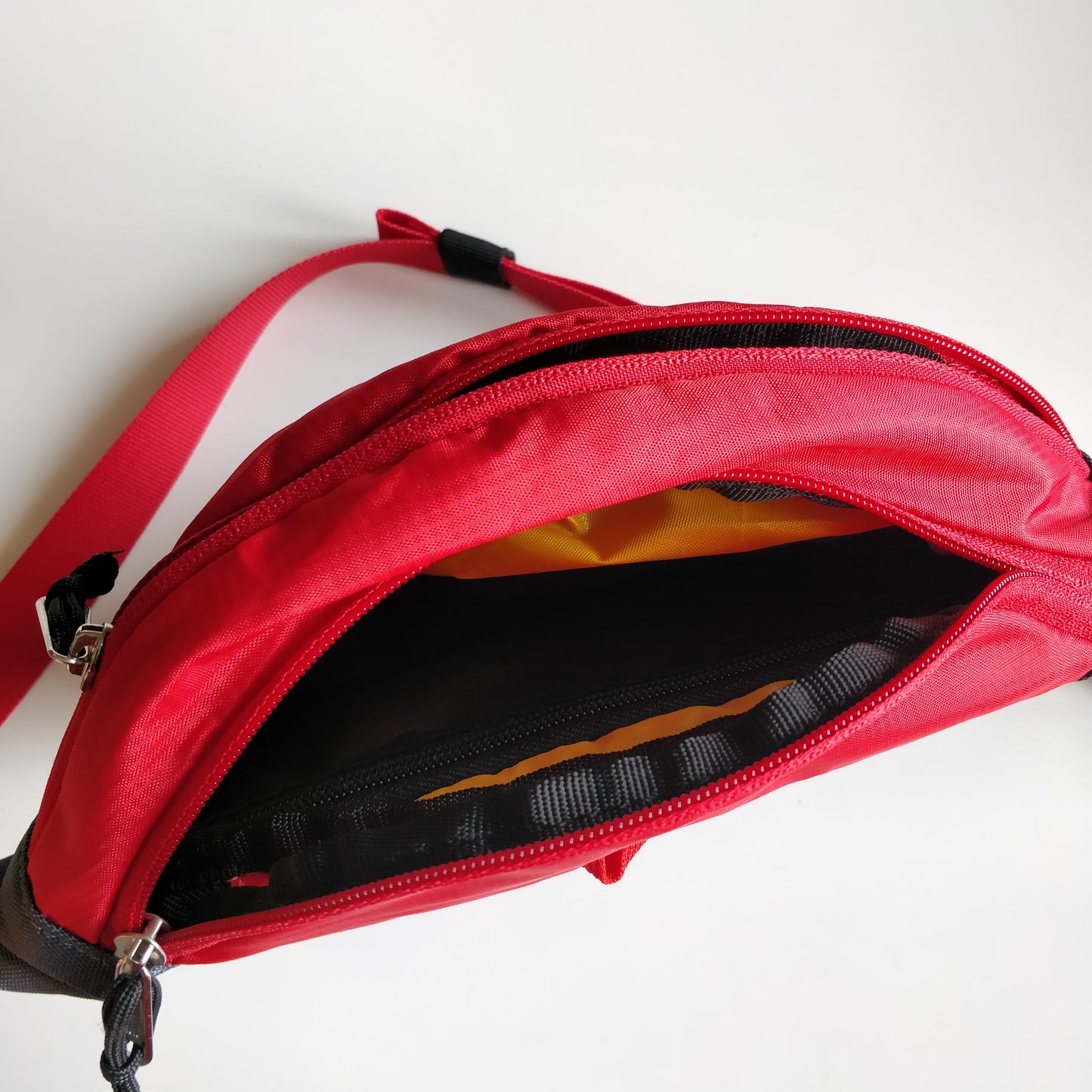 Monbear Waist Bag Geostich