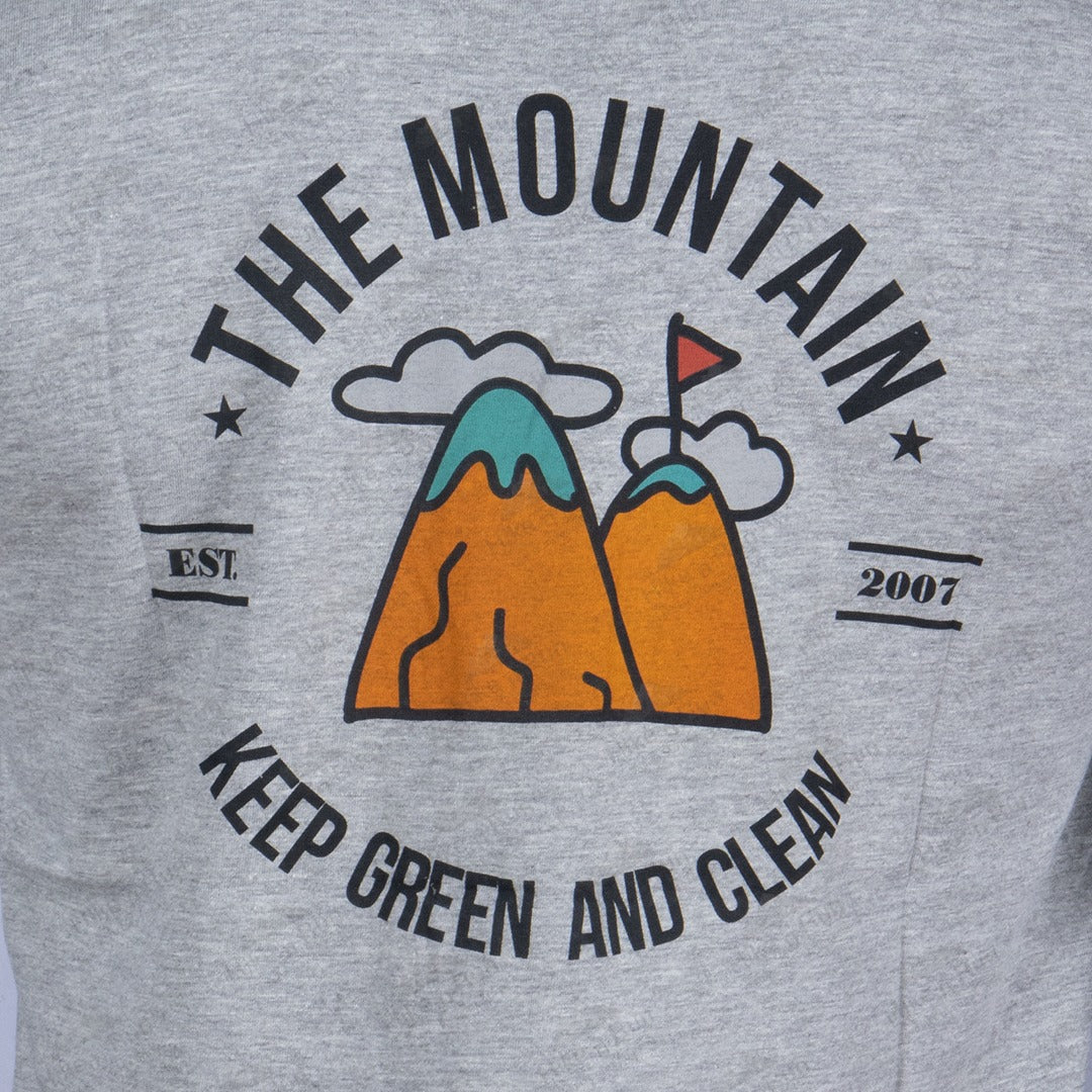 Kaos Makalu Mountain Art T-Shirt