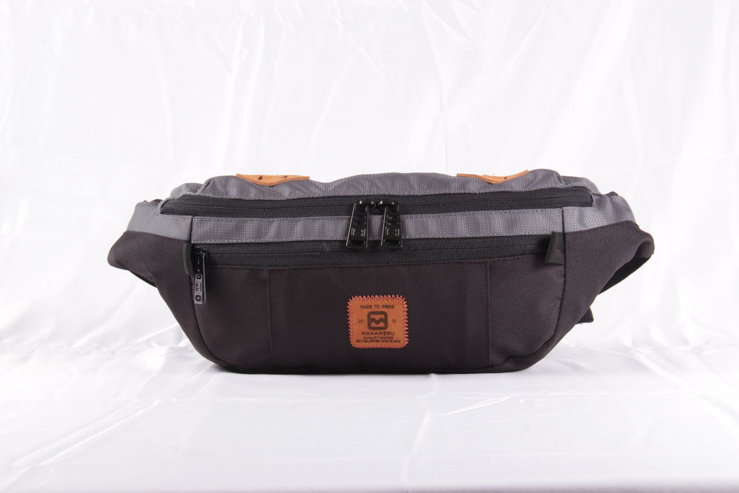 Tas Pinggang Serbaguna Mahameru WBM 017 Waist Bag